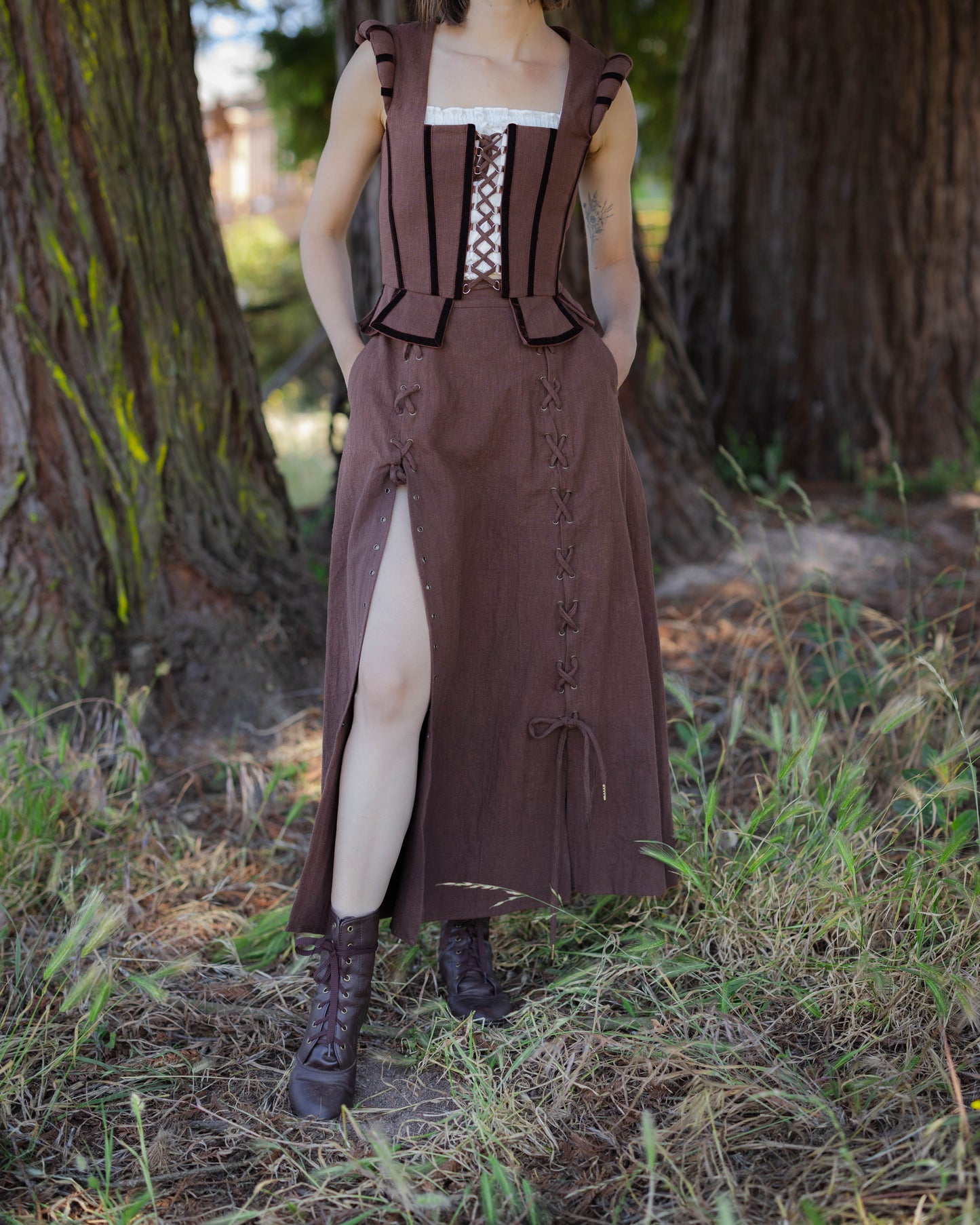 Tavern Skirt