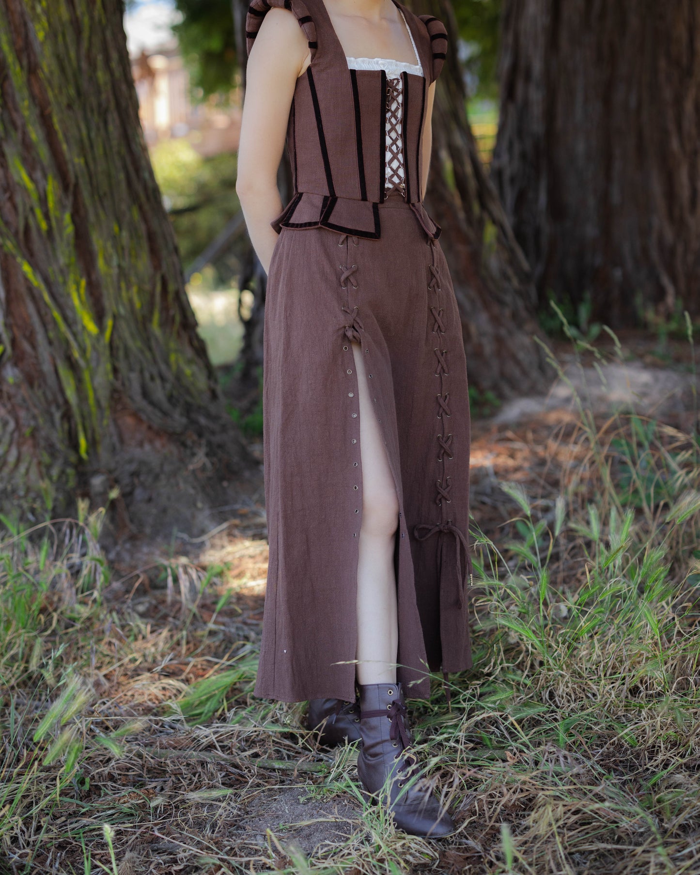 Tavern Skirt