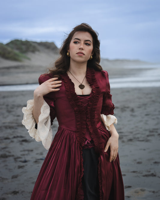 Dark Red Robe à l’Anglaise
