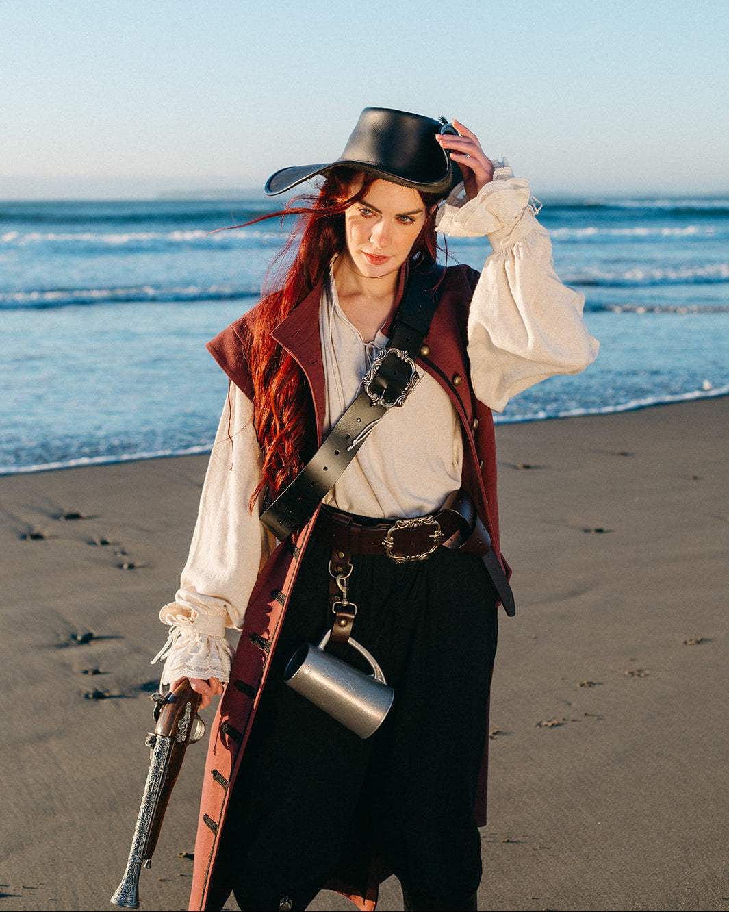 WOMAN PIRATEアップリケ フーデッドブルゾン Pirate Captain's Coat – French Meadows