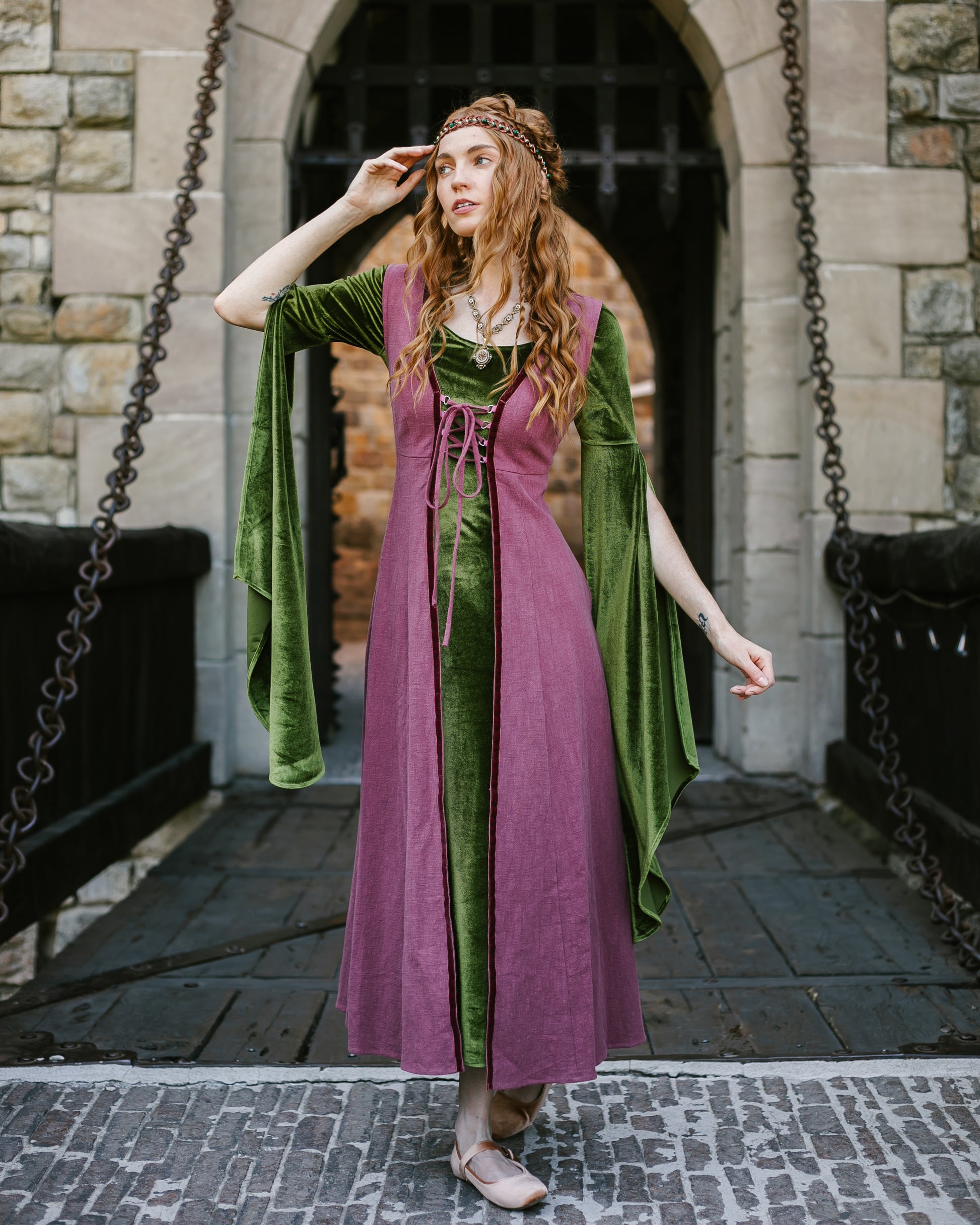 Purple Medieval Dress Medieval Renaissance Purple Corset Dress Costume Purple Medieval Dress Medieval Renaissance Purple Corset Dress Costume