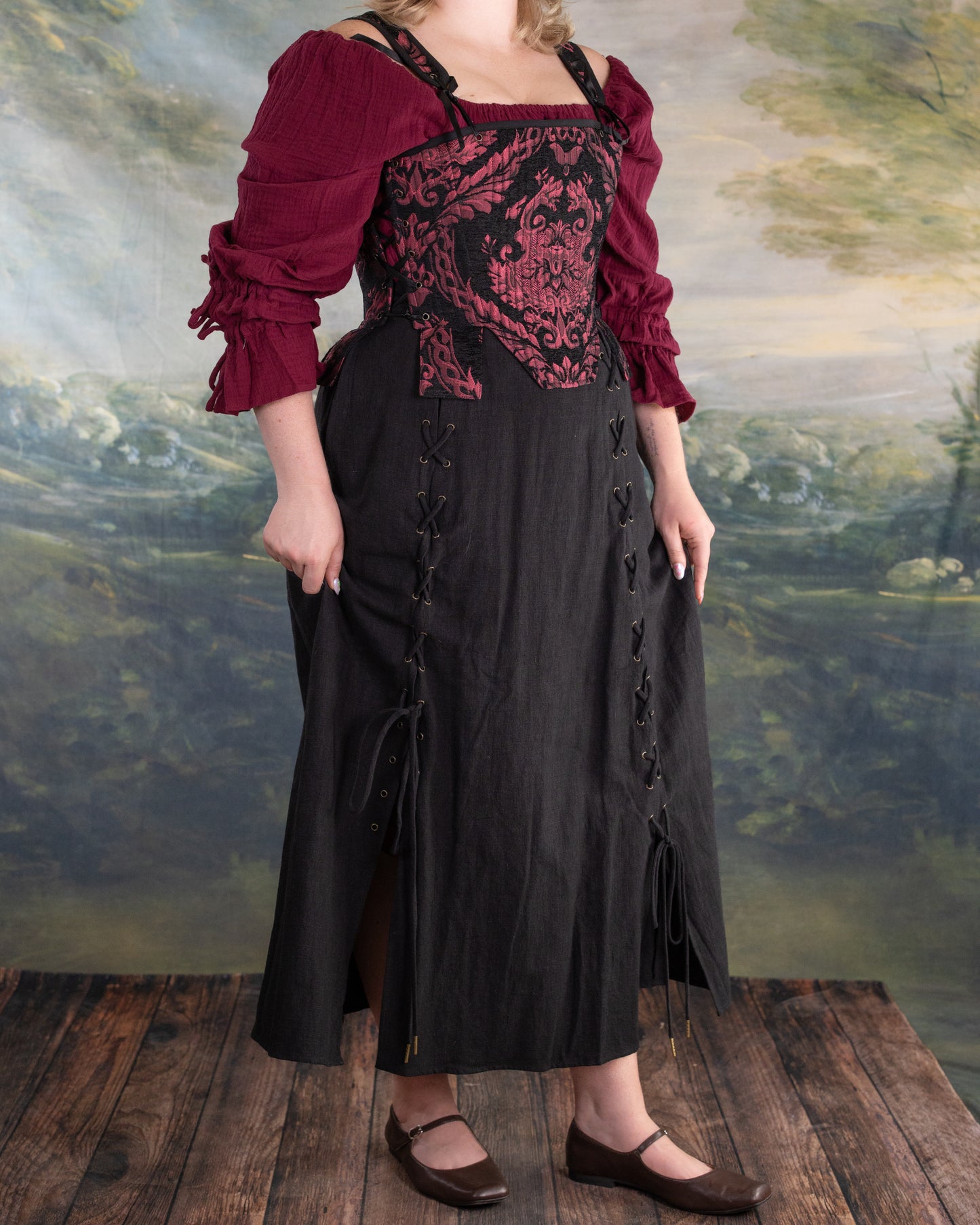 Black and Red Chenille Tabbed Tudor Stays