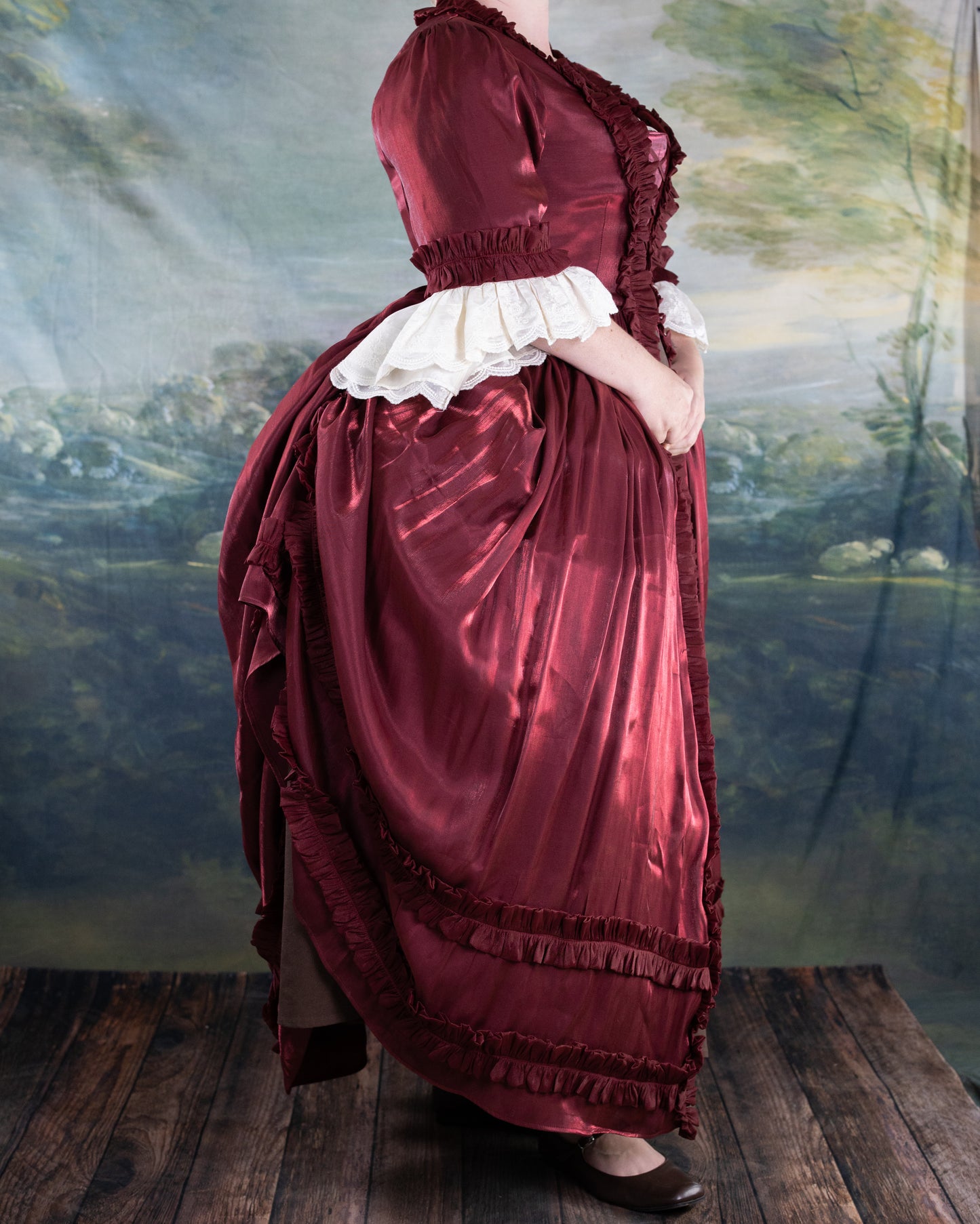 Dark Red Robe à l’Anglaise