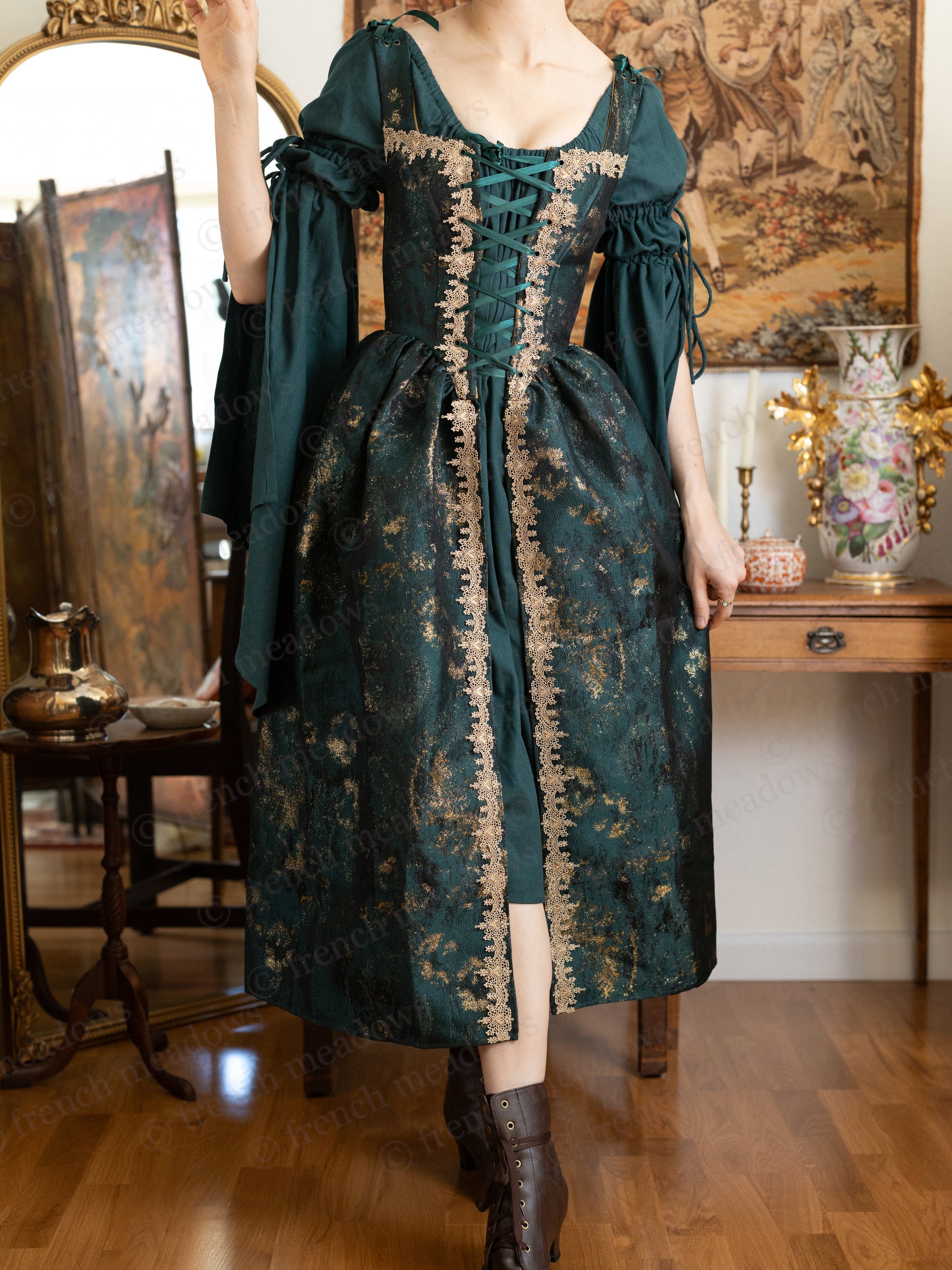 Dark Green Linen Bell Sleeve Chemise M Dark Green Linen Bell Sleeve Chemise M