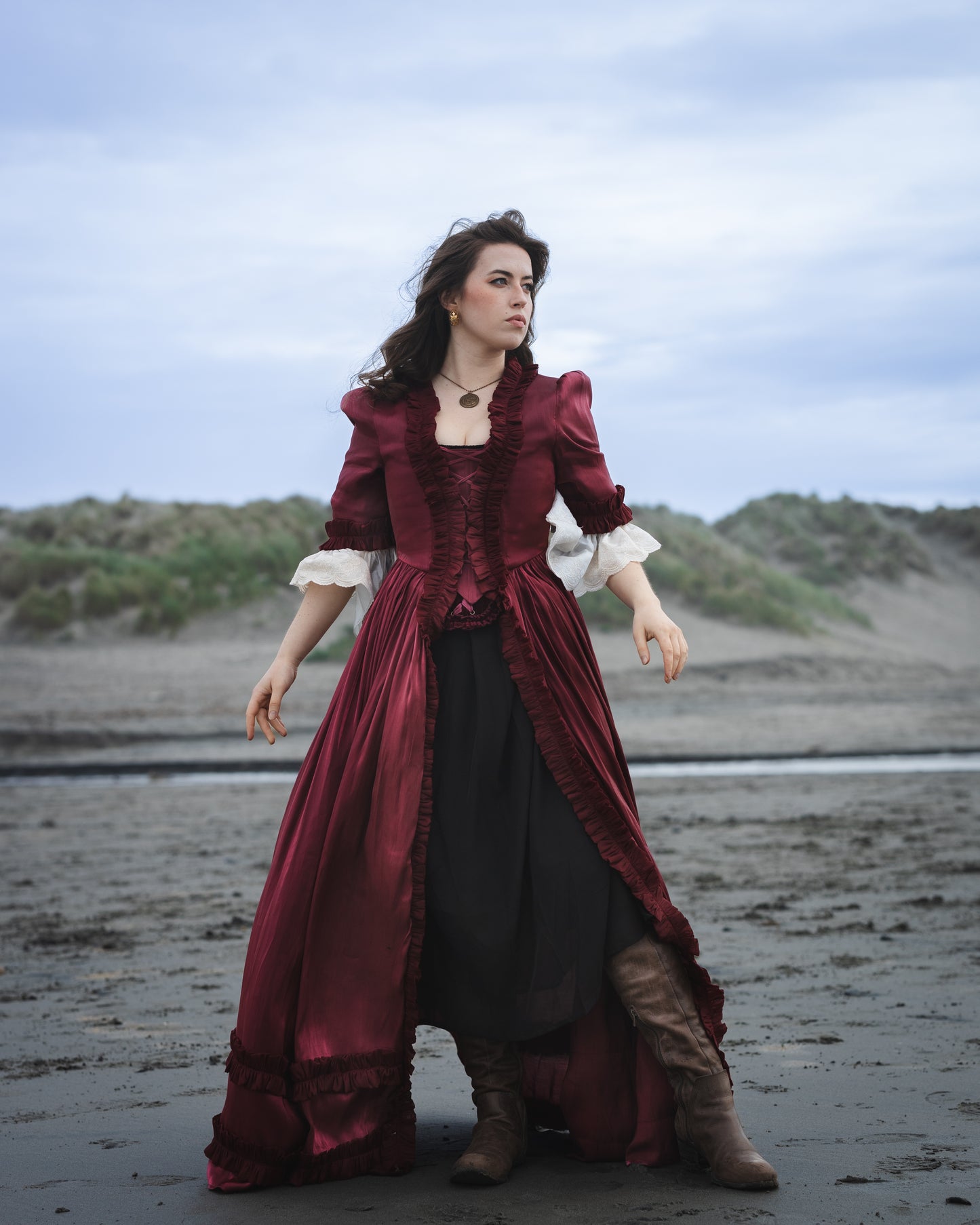 Dark Red Robe à l’Anglaise