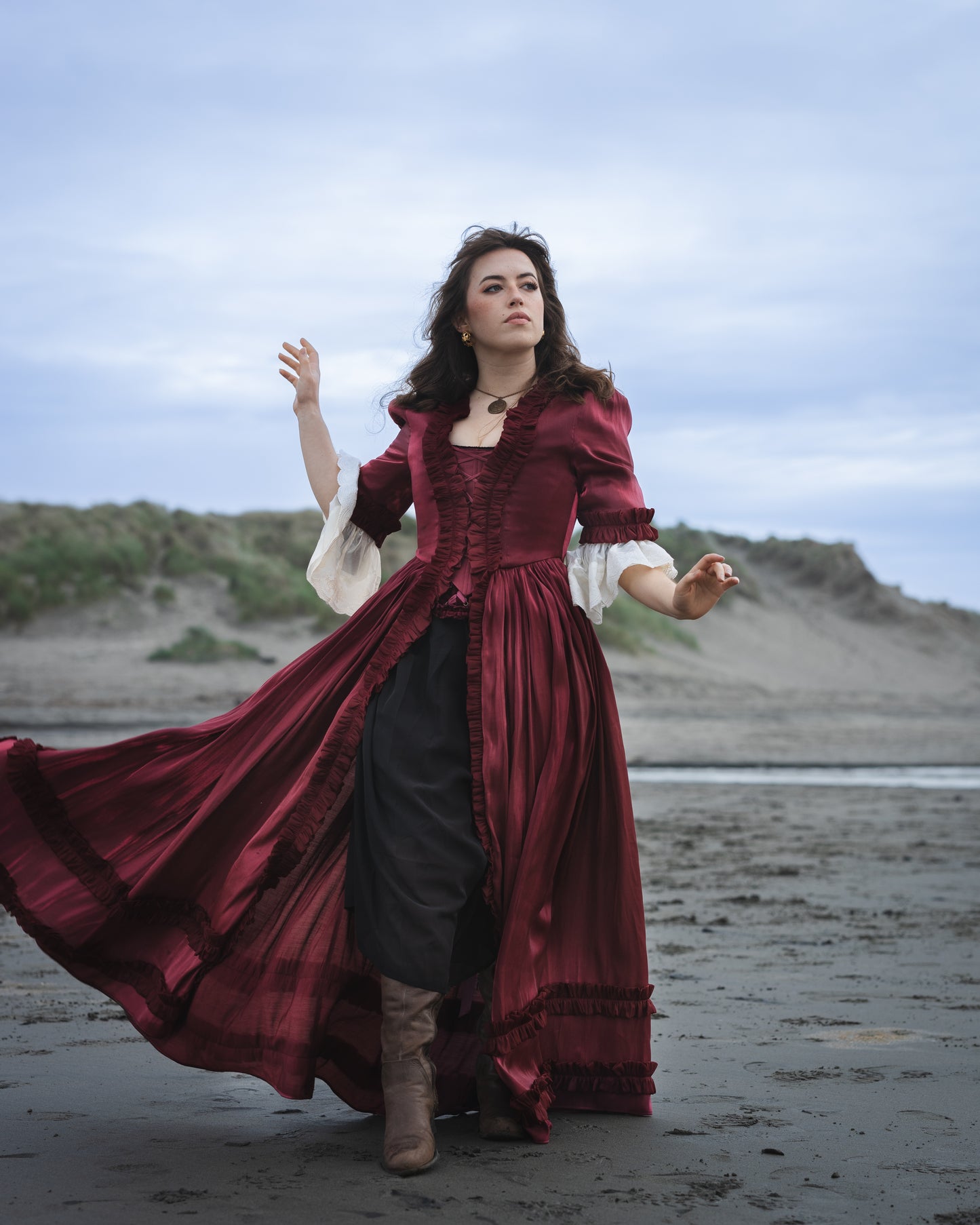Dark Red Robe à l’Anglaise