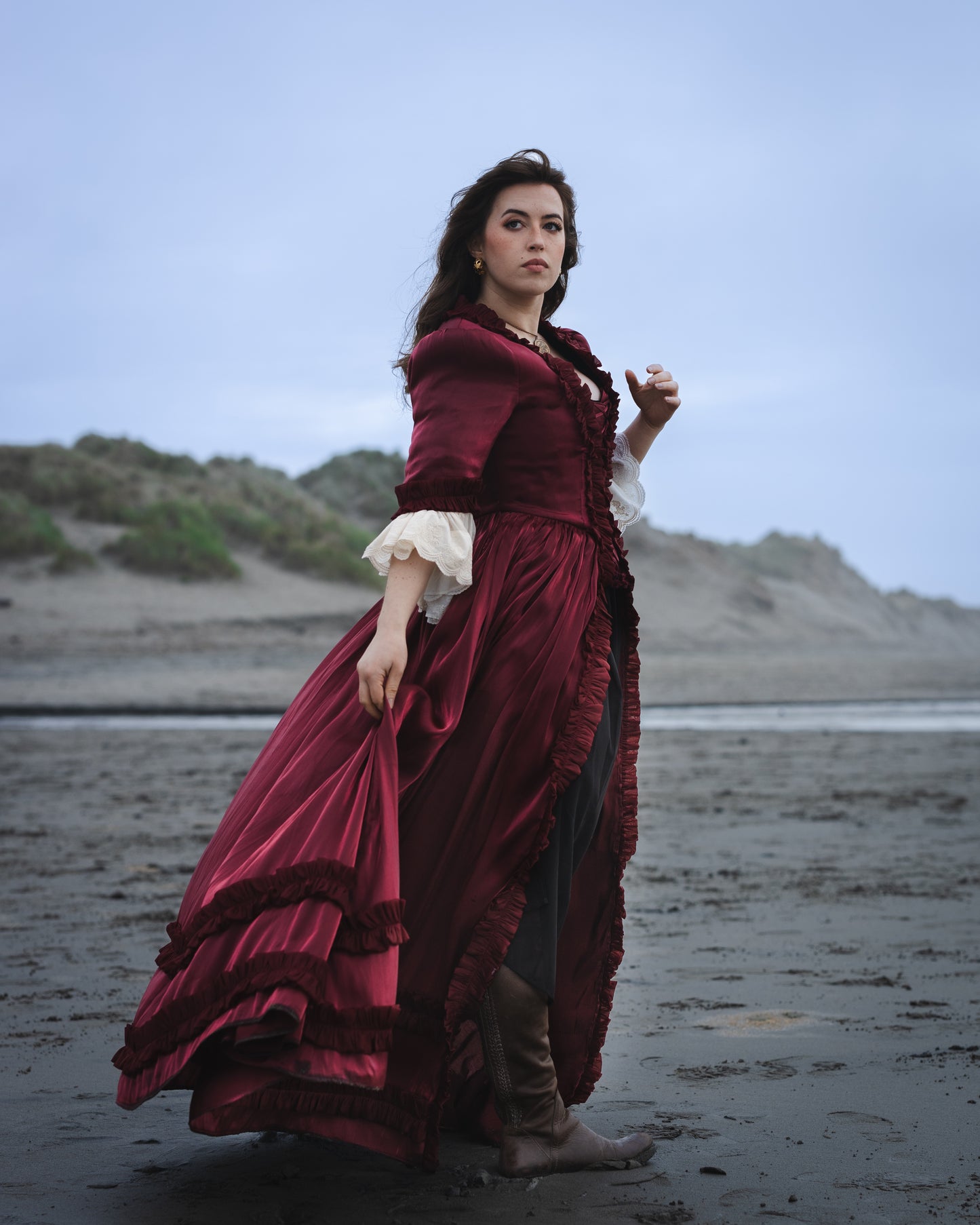 Dark Red Robe à l’Anglaise