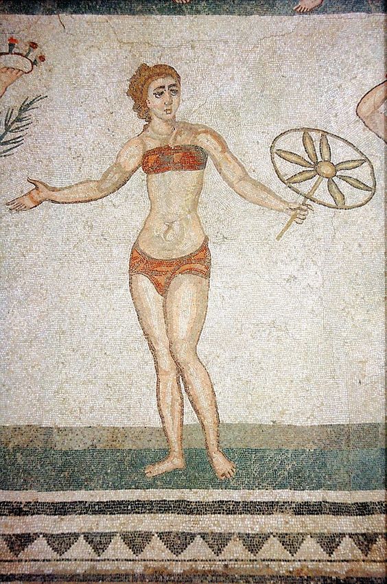 illustration of greek undergarments- strophium